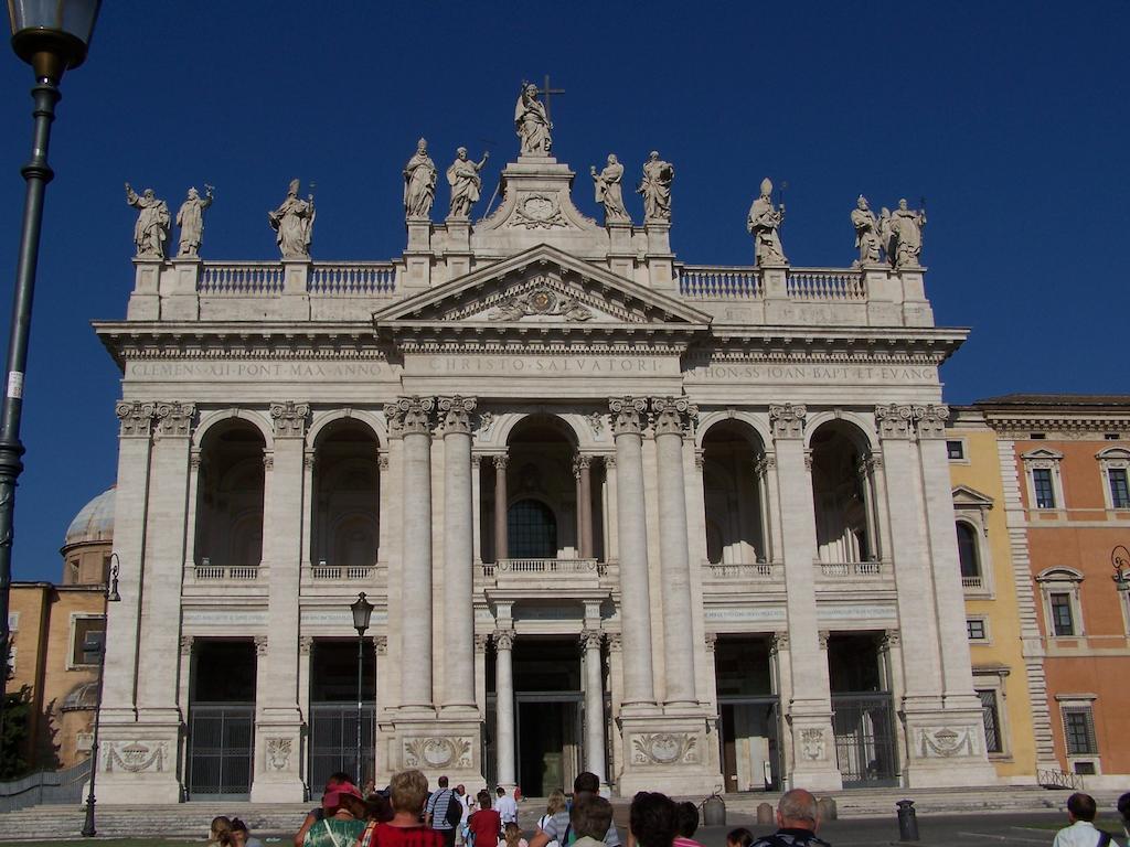 San Giovanni In Laterano Рим Екстер'єр фото
